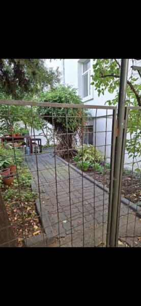 Mitropolie, apartament 3 camere, demisol inalt